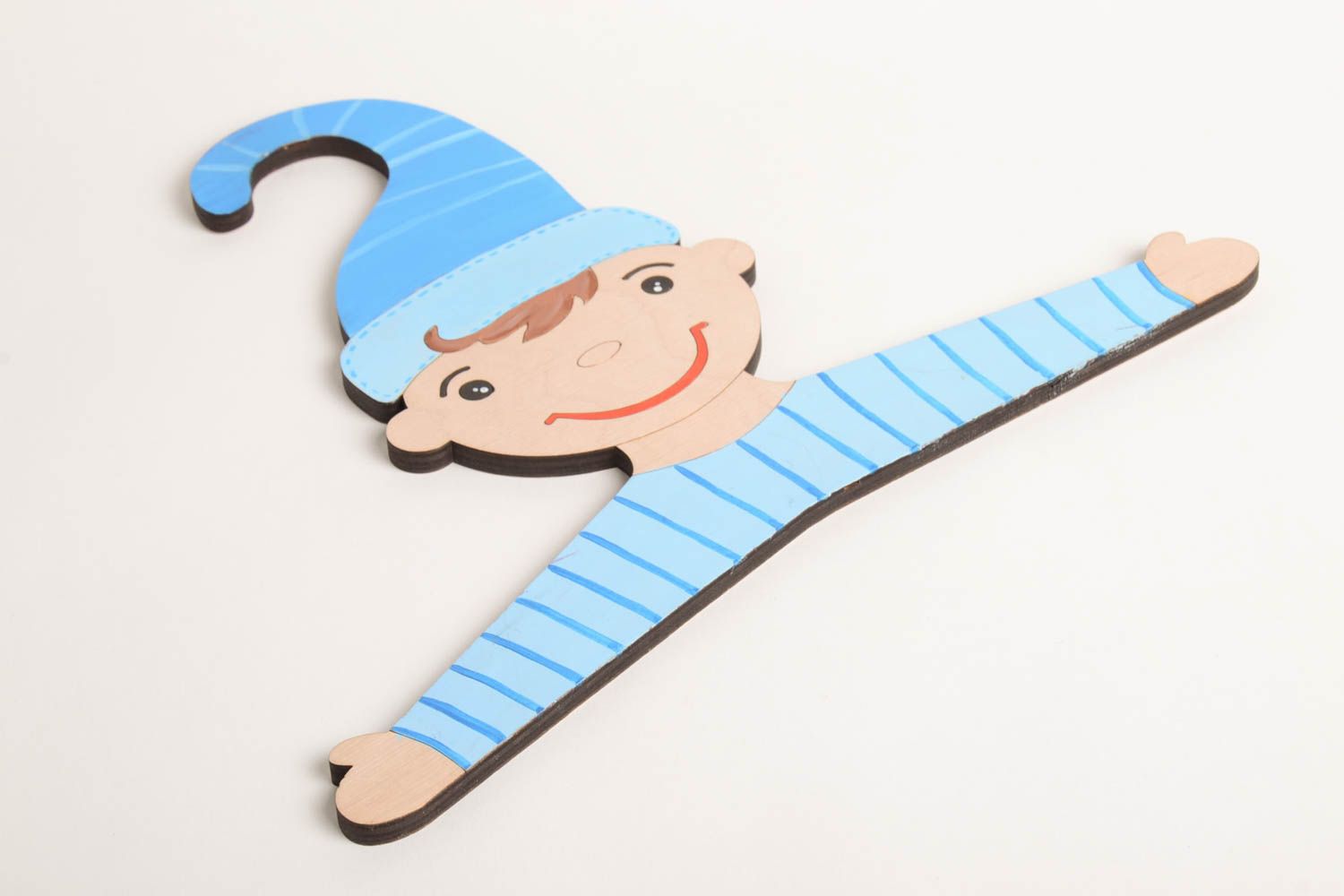 Вешалка плечики ручной работы детские плечики вешалка для детской одежды мальчик фото 4