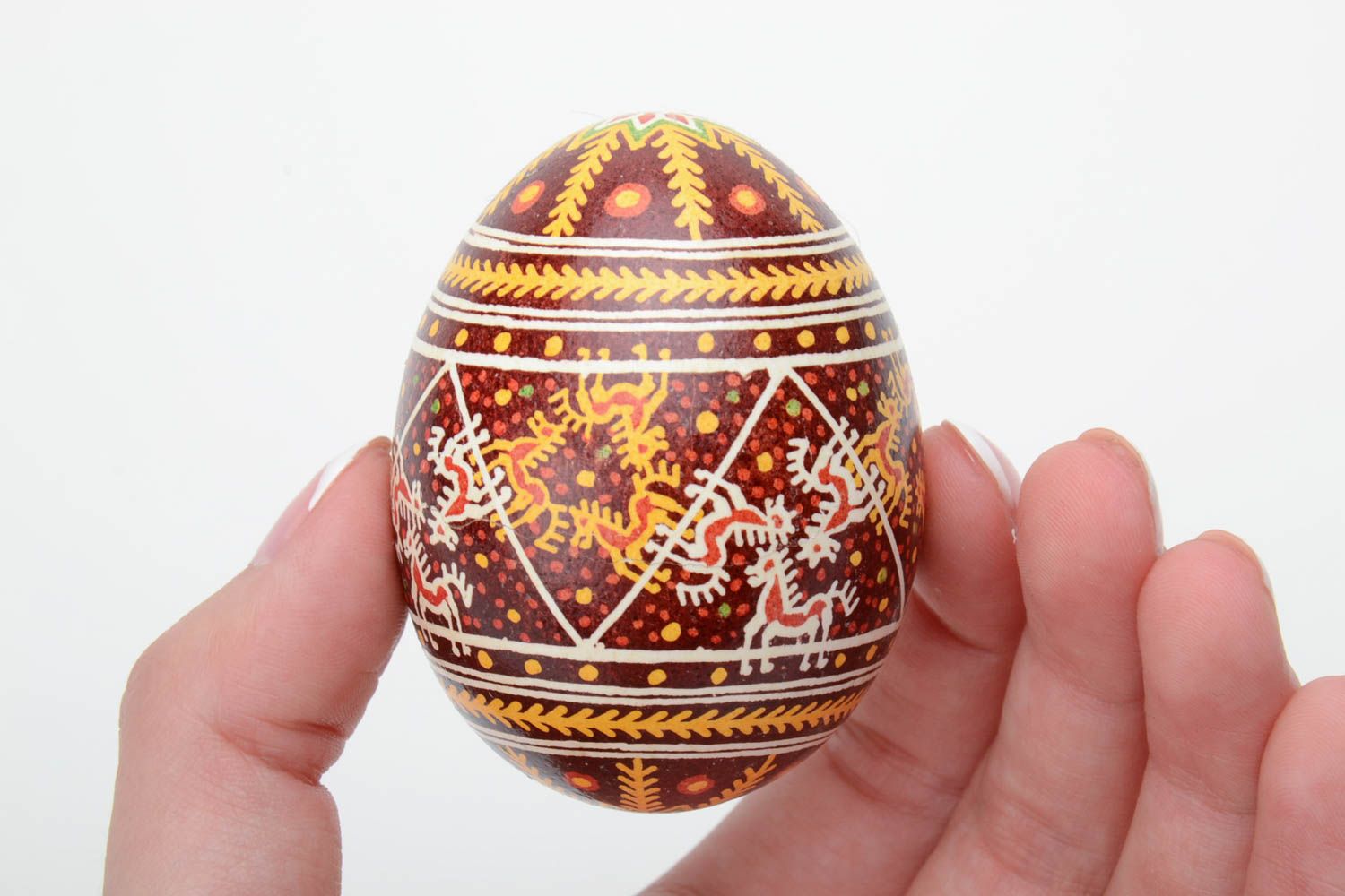 Handmade decorative Easter egg painted with hot wax traditional pysanka photo 5