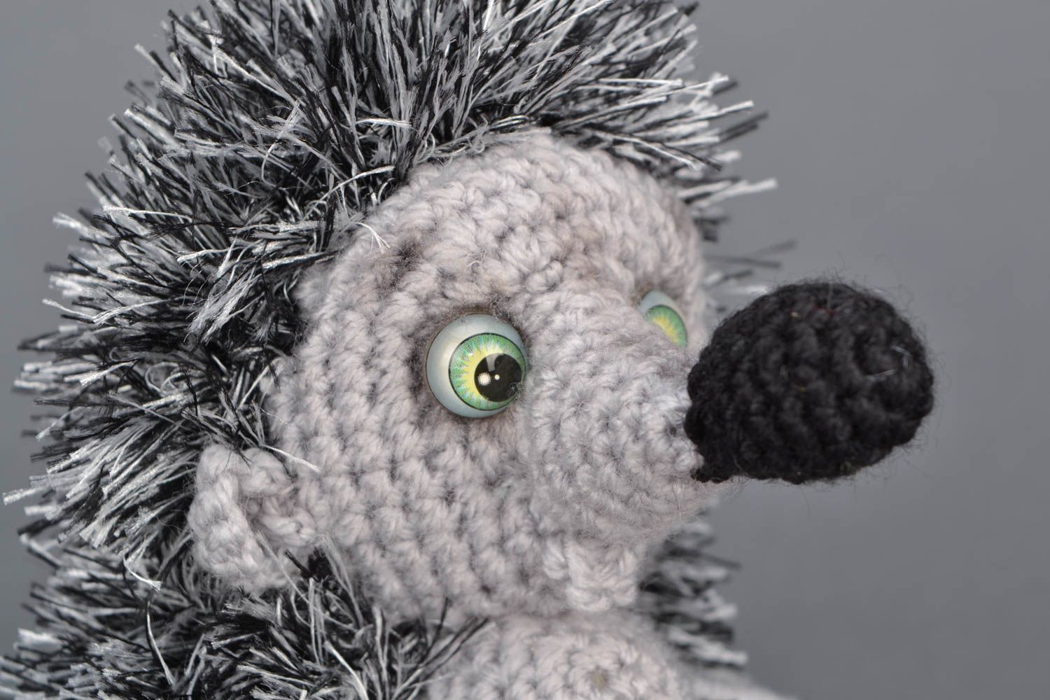 Soft crochet toy Hedgehog with Apple photo 3