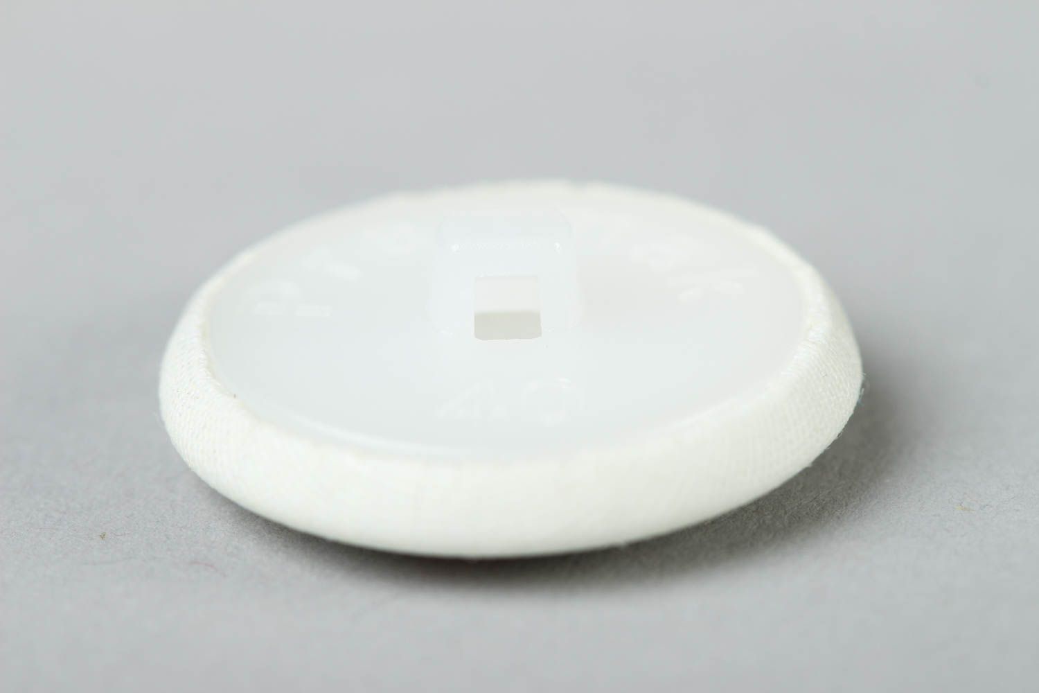 Botón de plástico hecho a mano accesorio para ropa material para manualidades foto 3
