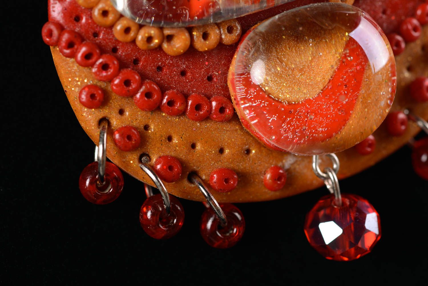 Кулон из полимерной глины украшение ручной работы подвеска из пластики красная фото 3