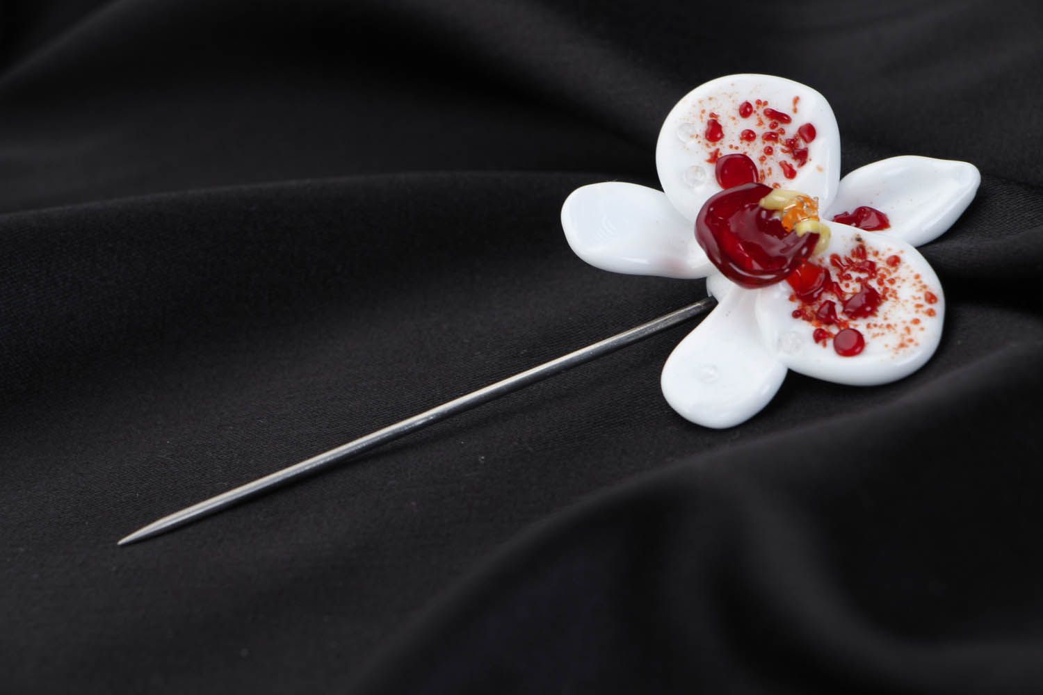 Glass brooch White Orchid photo 2