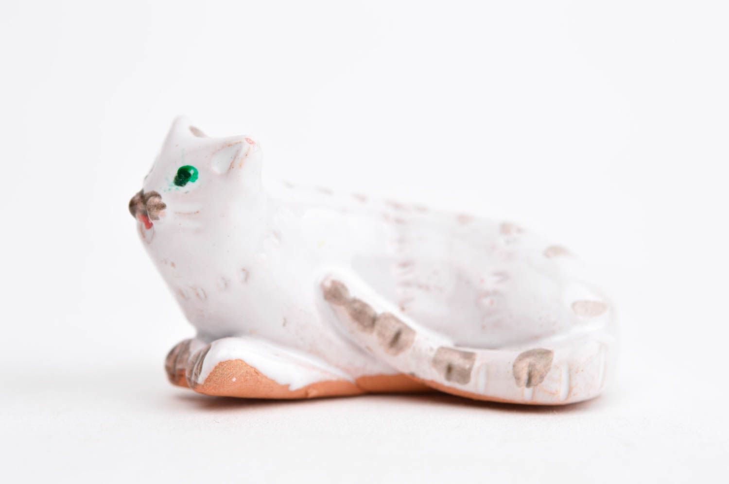 Figurine chat blanc Statuette miniature fait main Déco maison argile glaçure photo 7