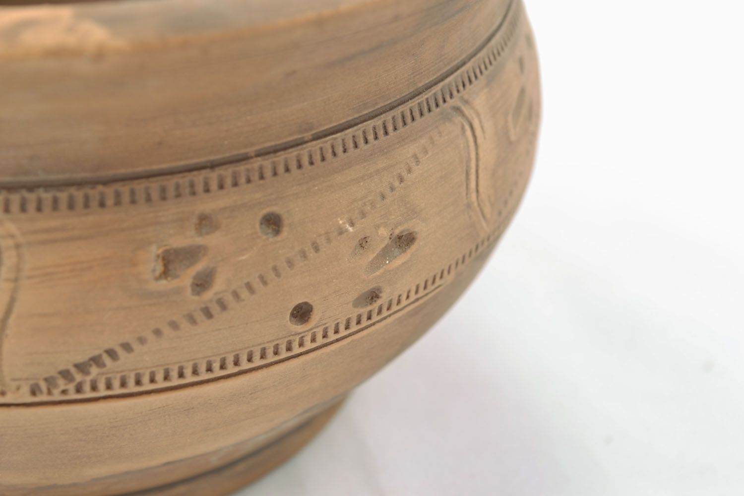 Handmade clay pot photo 2