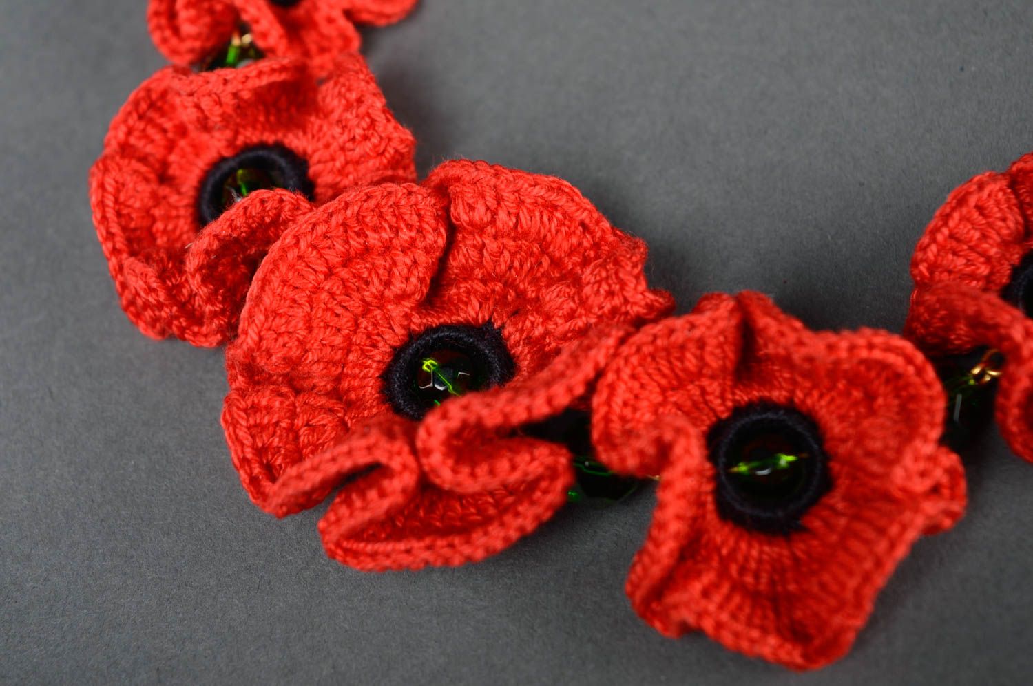 Bright crochet bracelet with red poppy flowers photo 2