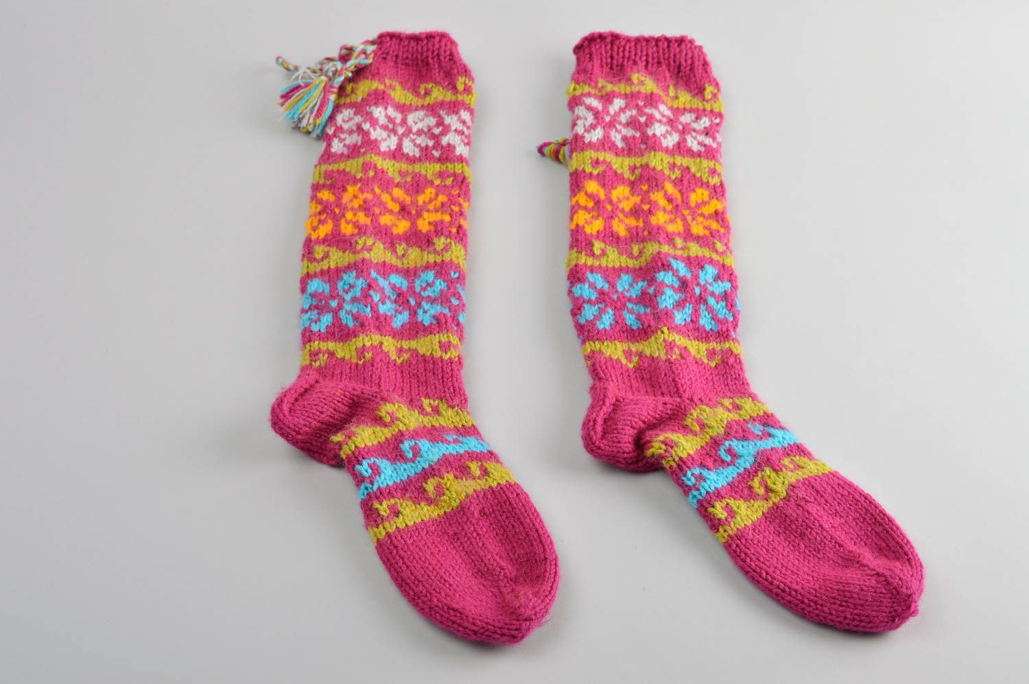 Handmade pink female socks unusual winter woolen socks knitted accessories photo 2