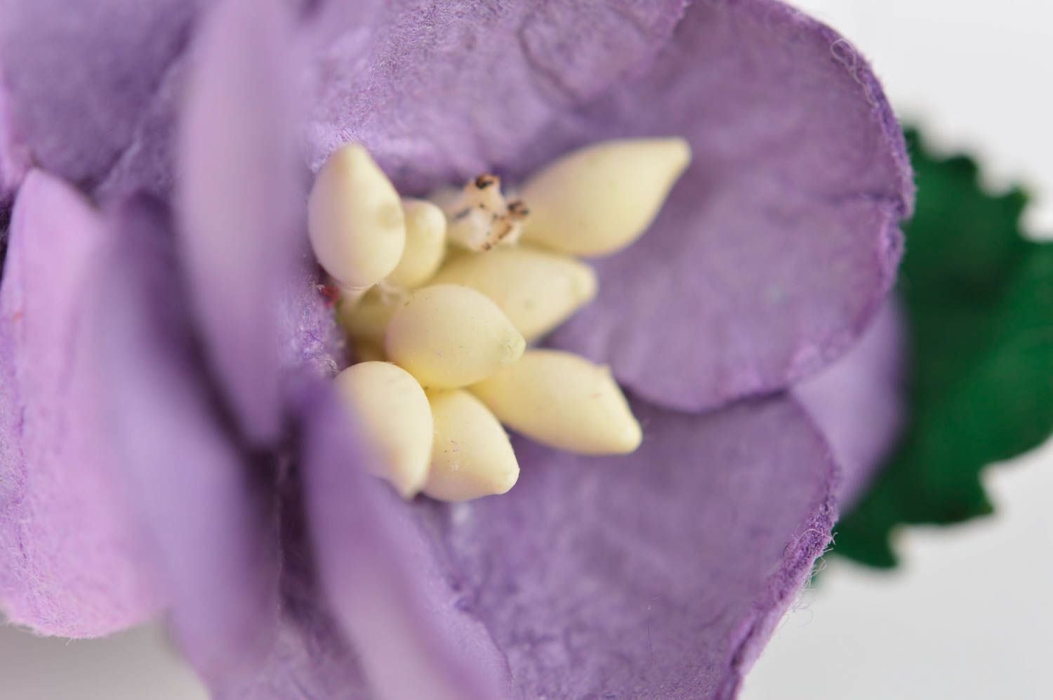 Broche fleur violette faite main en papier et métal Cadeau pour femme  photo 5