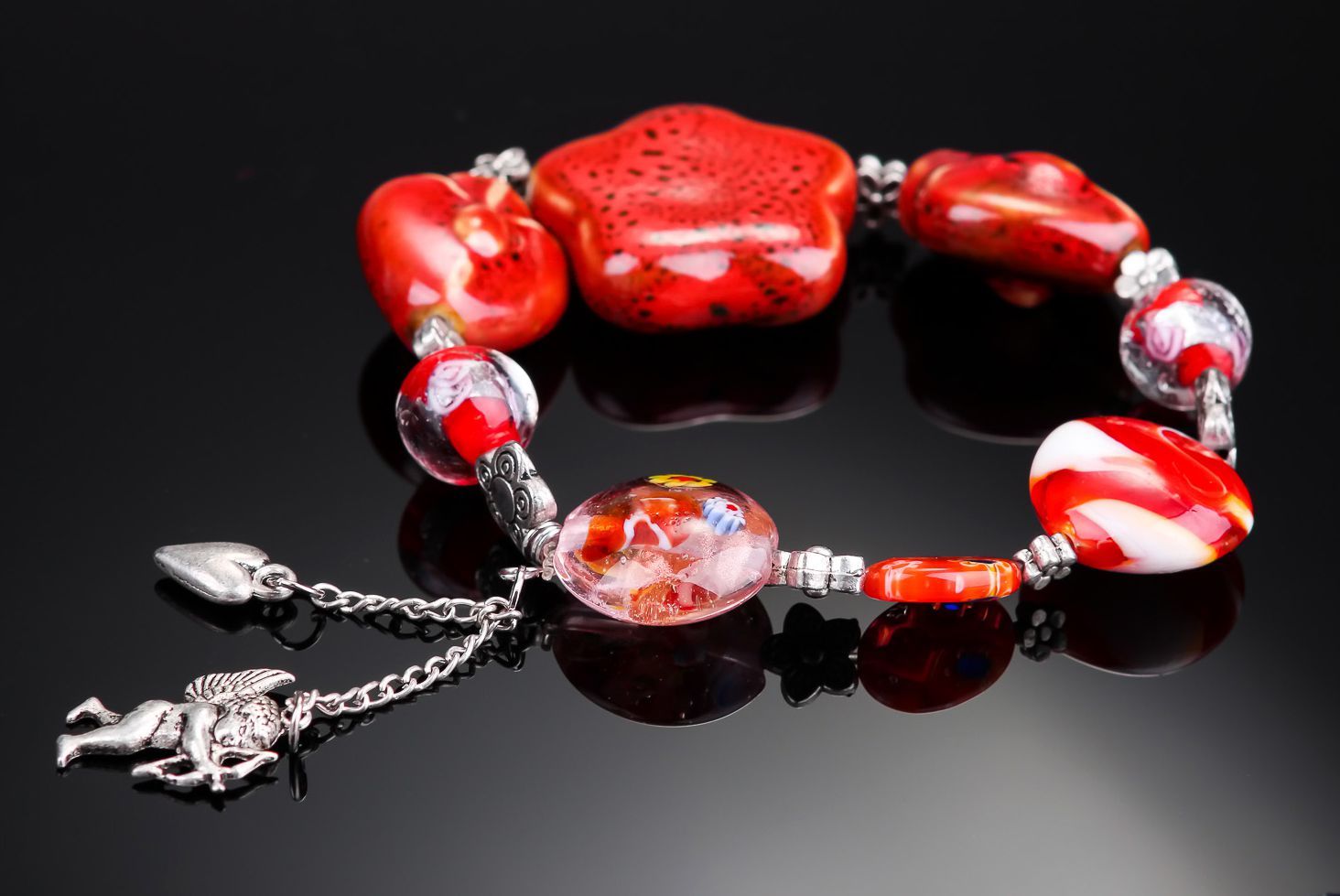 Bracelet made of Venetian and Indian glass photo 2