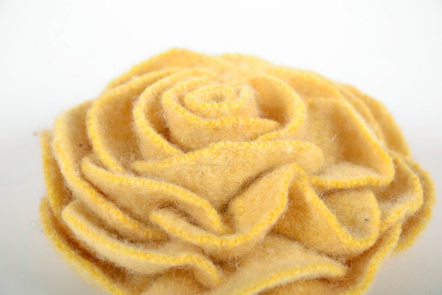 Brooch Chinese Rose photo 3