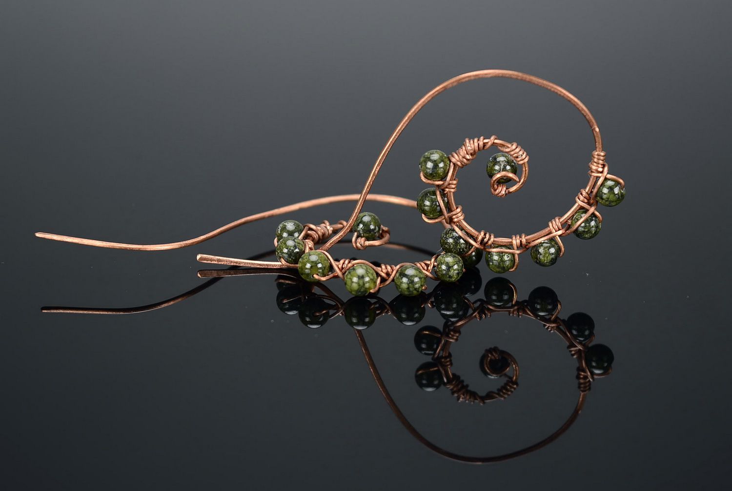 Eaarrings made of copper wire, stone - serpentine photo 1