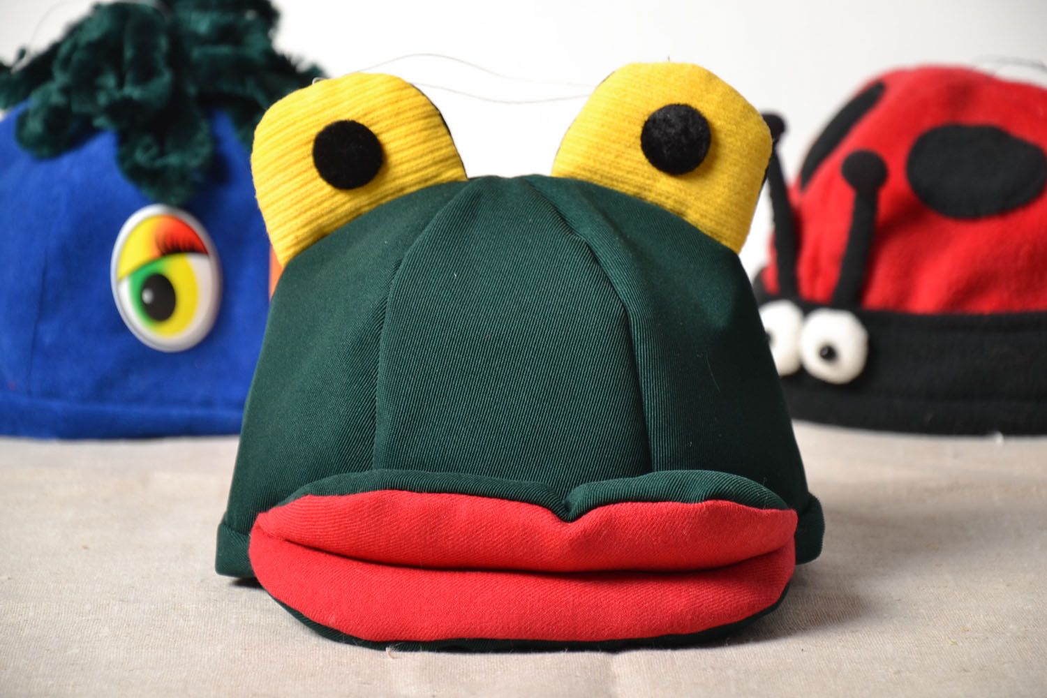 Chapeau grenouille pour déguiser enfant photo 1