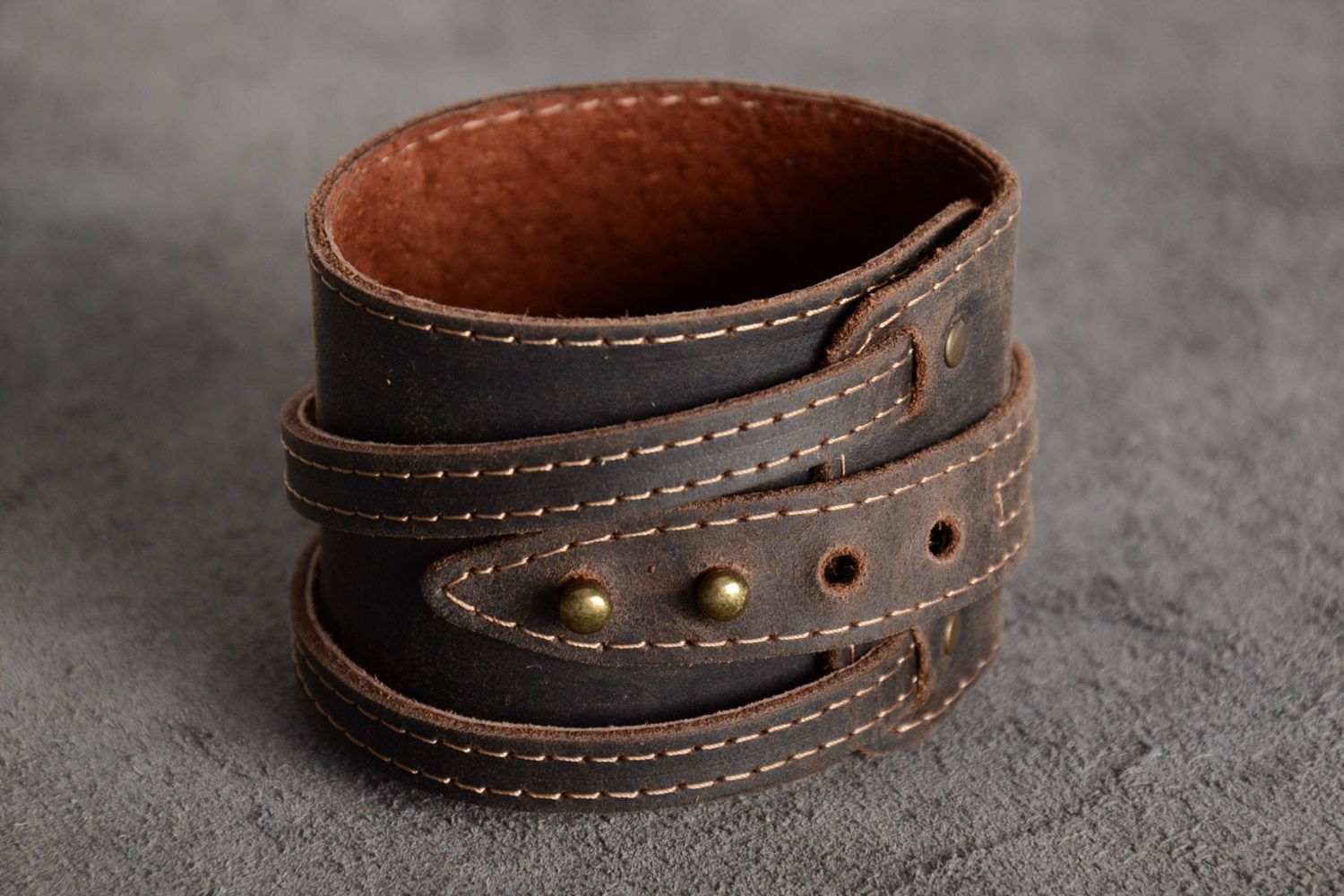 Handmade genuine leather double wrap wrist bracelet of dark brown color unisex photo 1