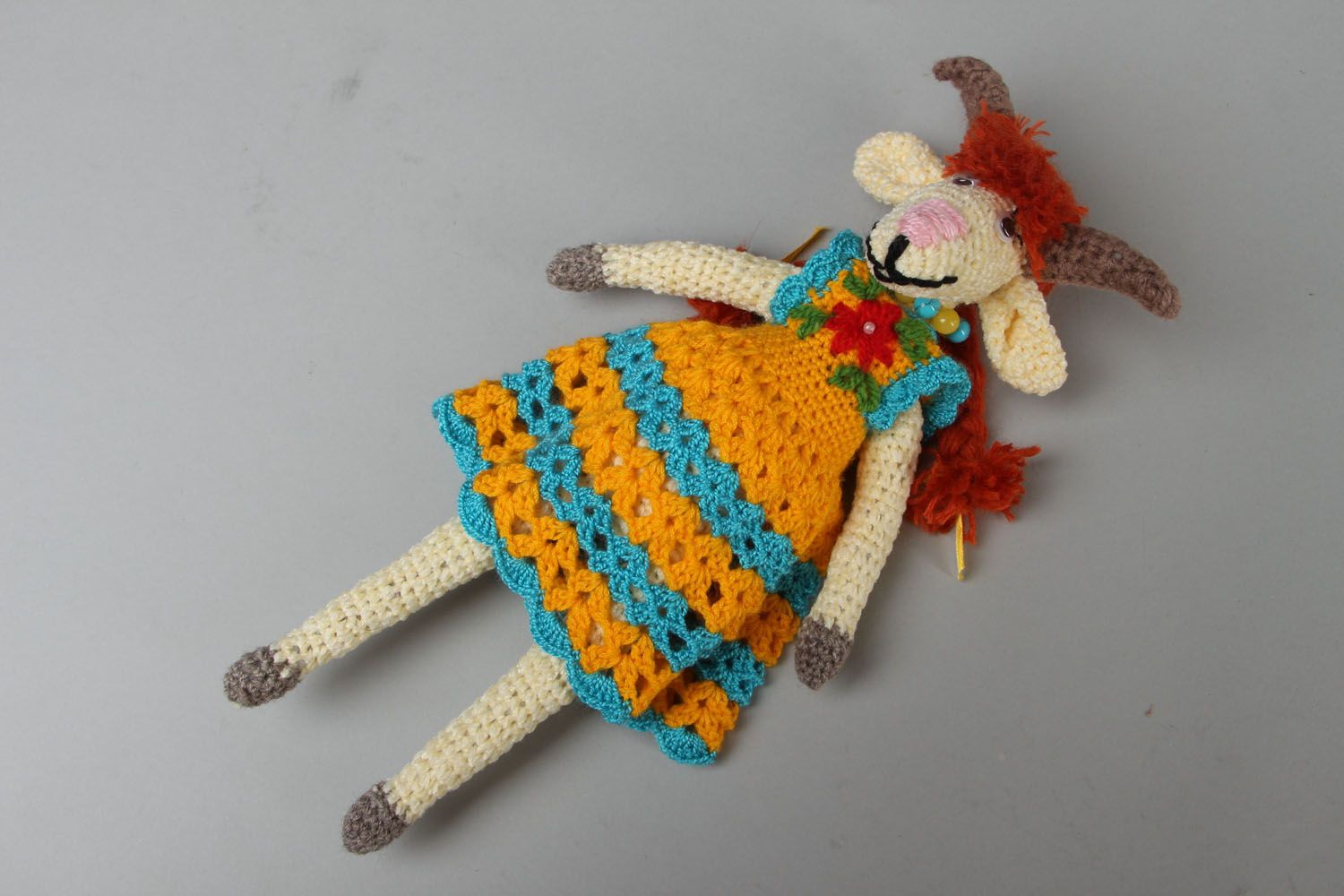 Juguete tejido a crochet foto 2