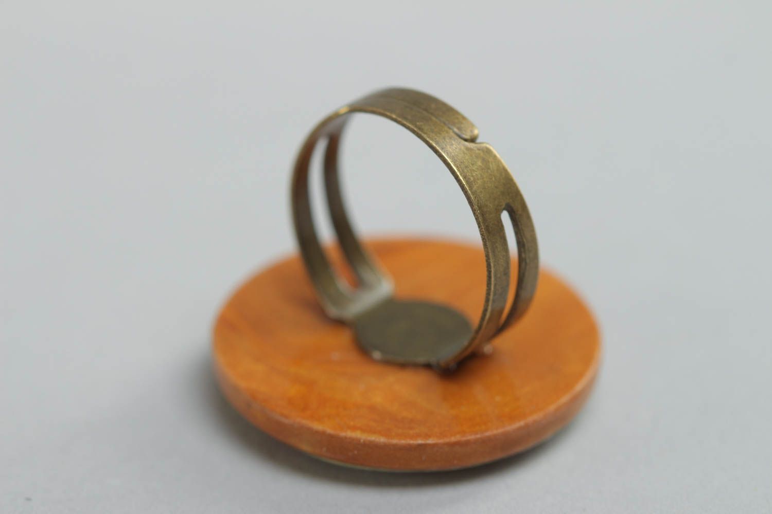 Runder handmade Ring aus Polymerton schön künstlerisch toll Designer Handarbeit foto 4