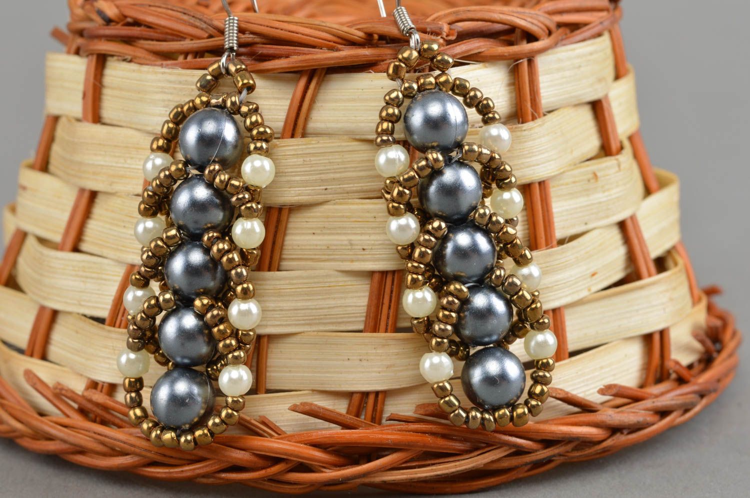 Boucles d'oreilles en perles fantaisie et perles de rocaille faites main longues photo 1