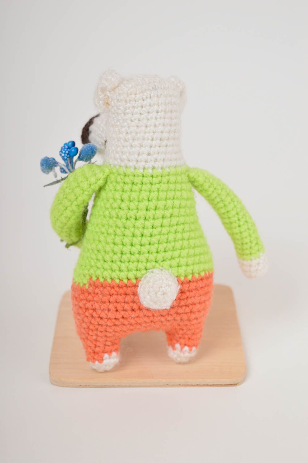 Jouet ours avec fleurs Peluche faite main tricotée originale Cadeau pour enfant photo 3