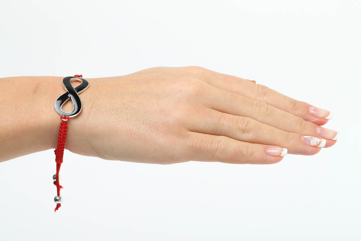 Bracelet en fils Bijou fait main infini design fin rouge Accessoire femme photo 5