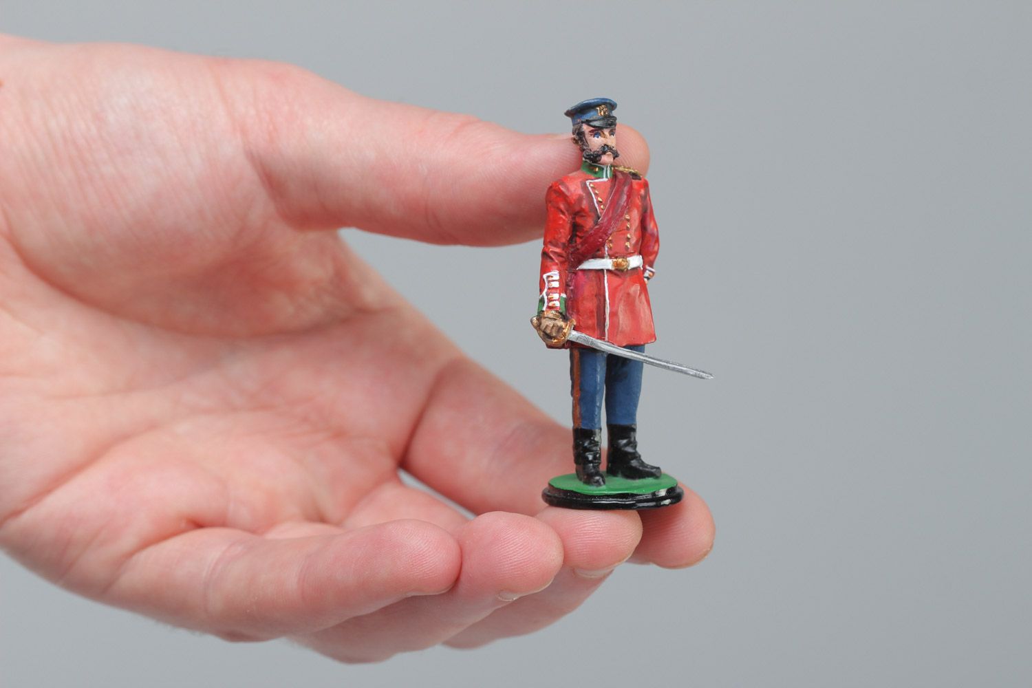 Handmade collectible tin soldier figurine of infantry office of British army photo 5