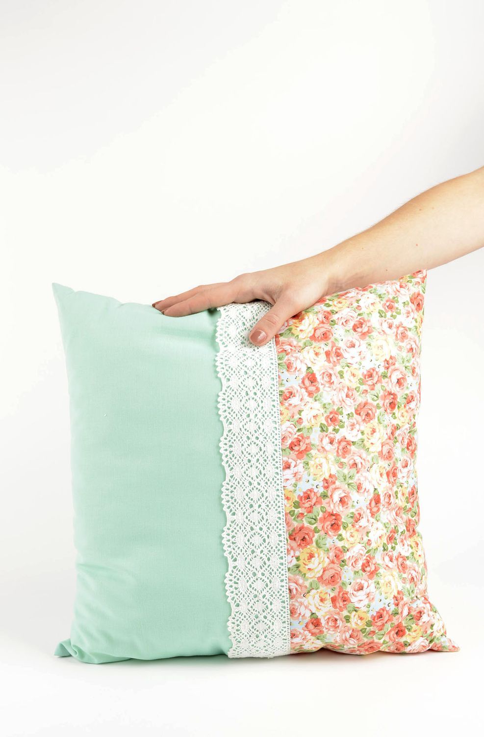Sofa Dekokissen handmade Geschenk schönes Sofakissen Kissen für Couch mit Blumen foto 4