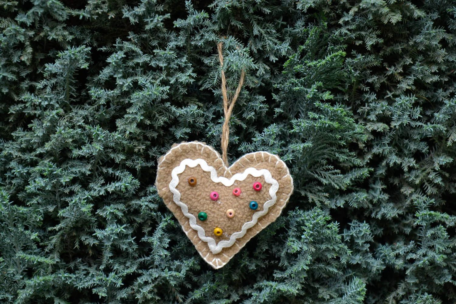 Adorno para el árbol de Navidad con forma de corazón foto 1