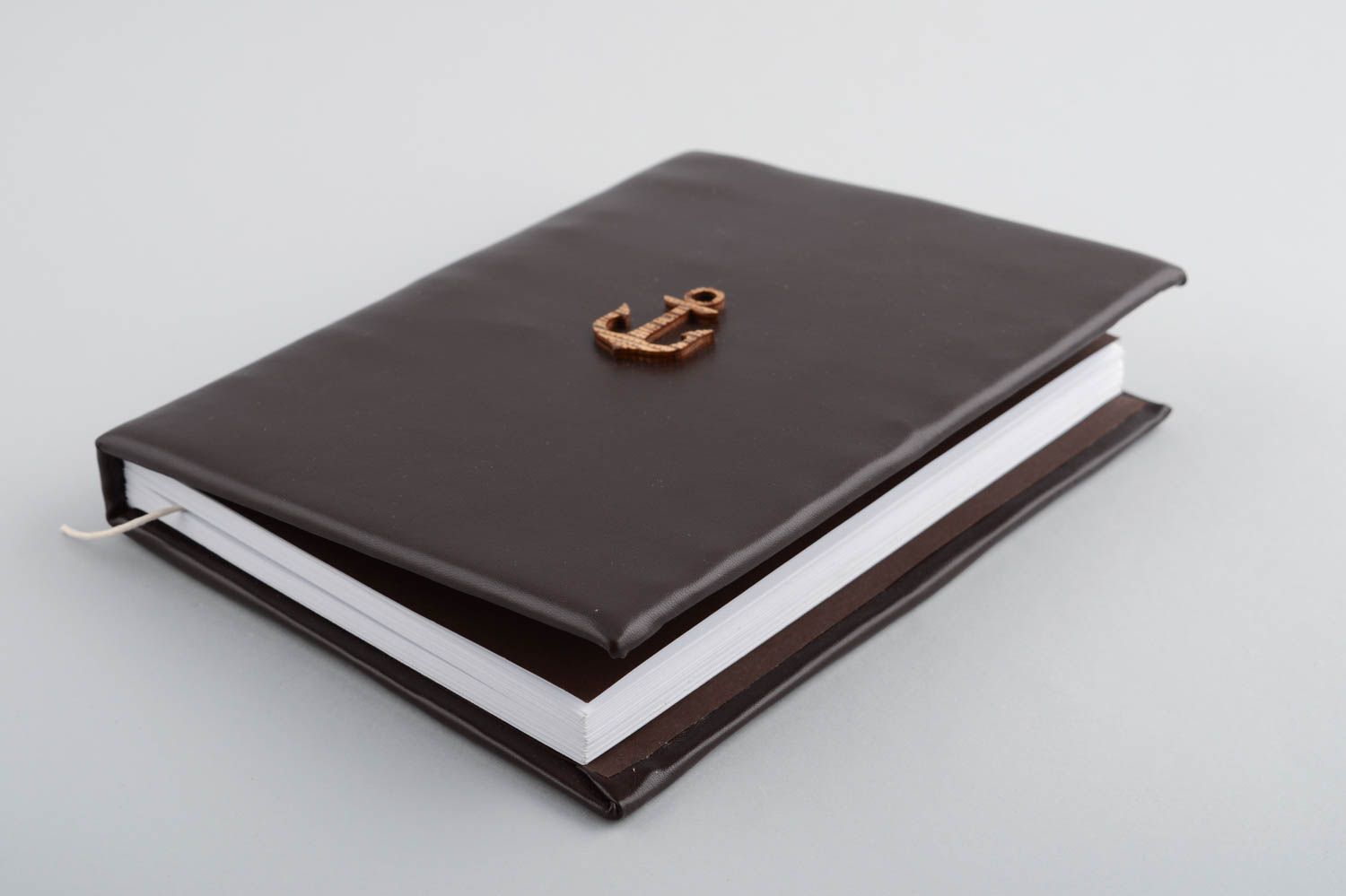 Handmade beautiful dark designer notebook with leather cover and anchor photo 3
