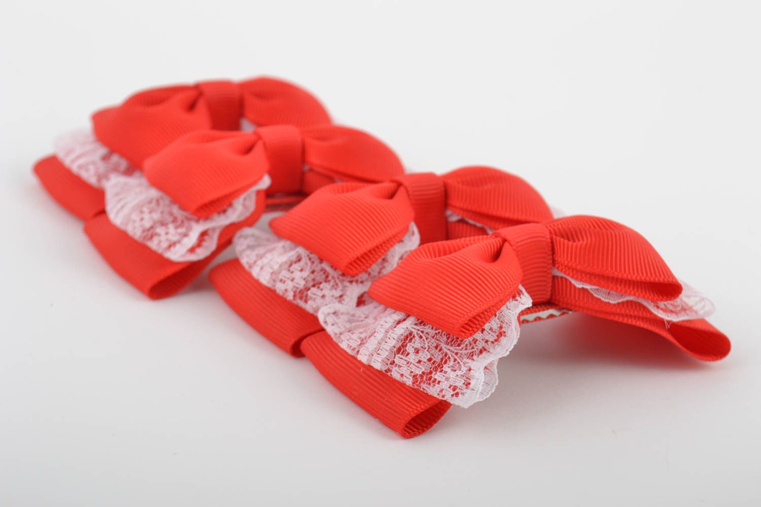 Barrettes noeuds en rubans faites main rouges avec dentelle pour fille 4 pièces photo 2