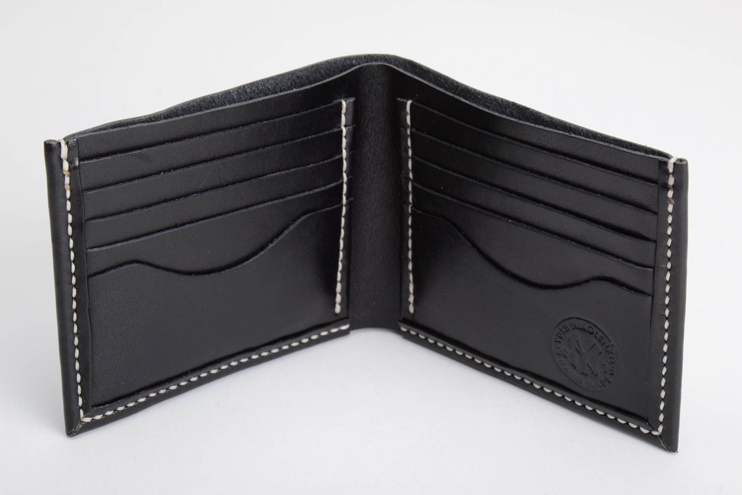 Stilvolle schwarze Geldbörse aus Leder handmade schön Accessoire für Männer foto 3