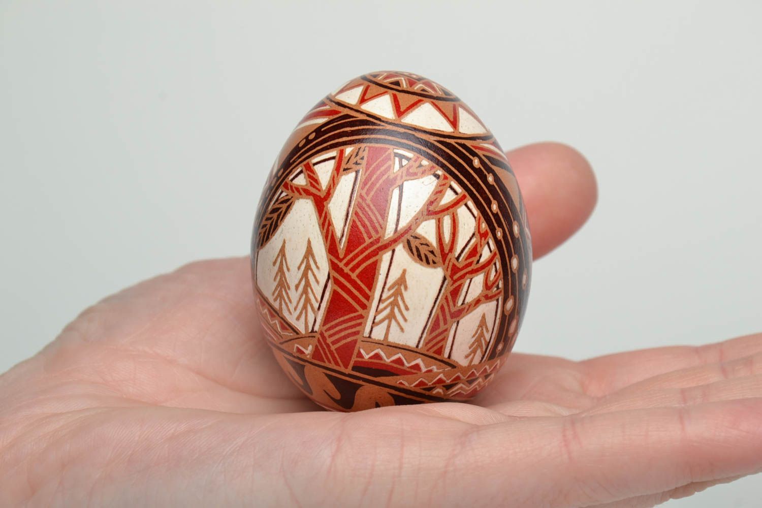 Oeuf de Pâques décoratif fait main original avec peinture traditionnelle photo 5