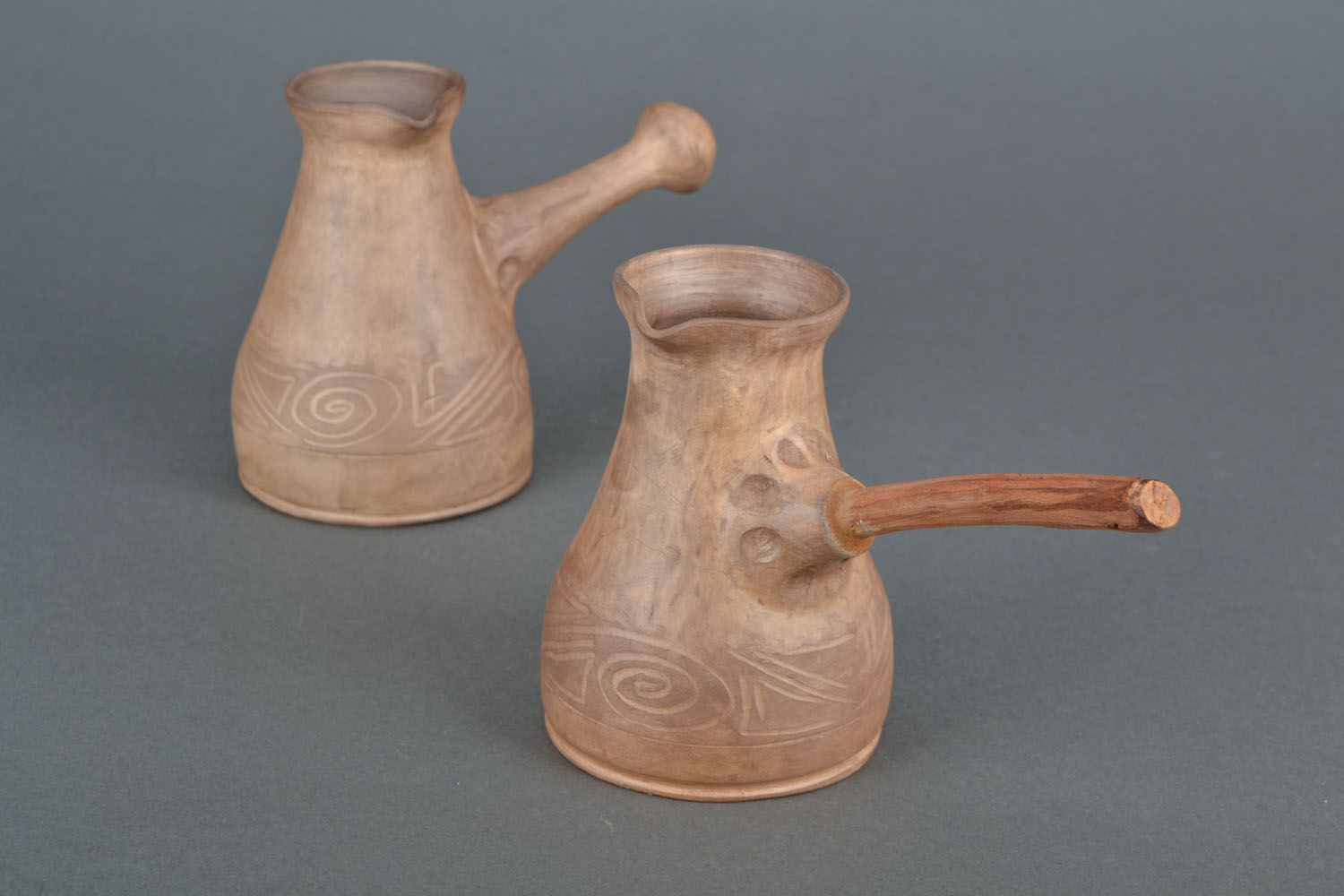 Türkische Kaffeekanne aus Keramik foto 1