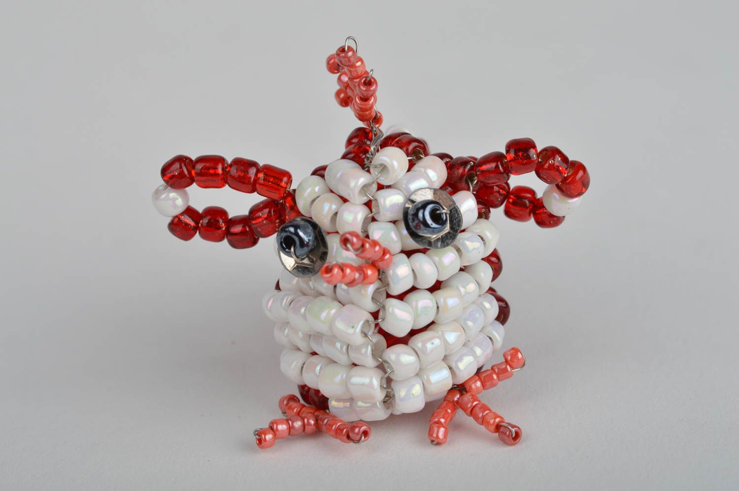 Cute designer funny handmade unusual finger toy chicken made of beads  photo 2