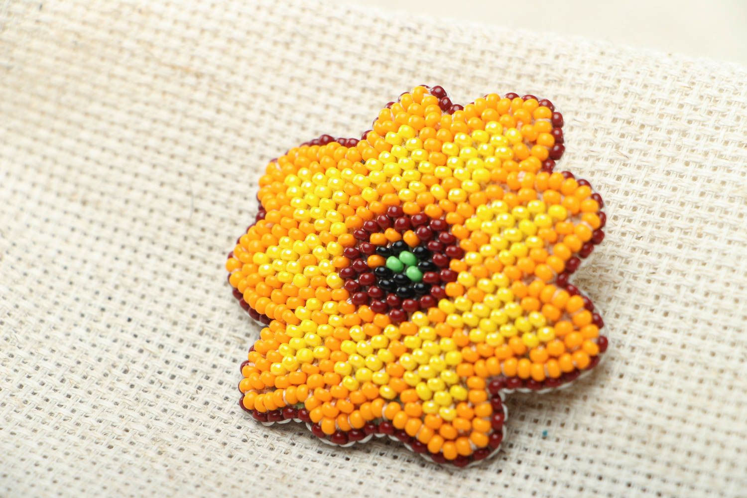 Beaded brooch Sunflower photo 1