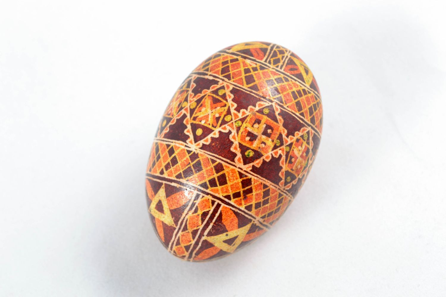Huevo pintado a mano, decoración de Pascua foto 5
