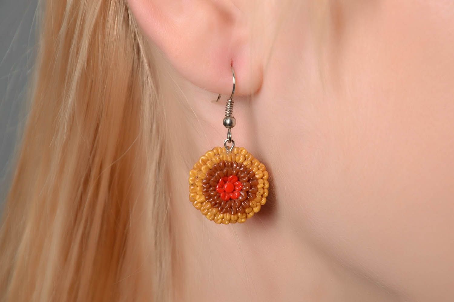 Round polymer clay earrings in the shape of flower photo 4