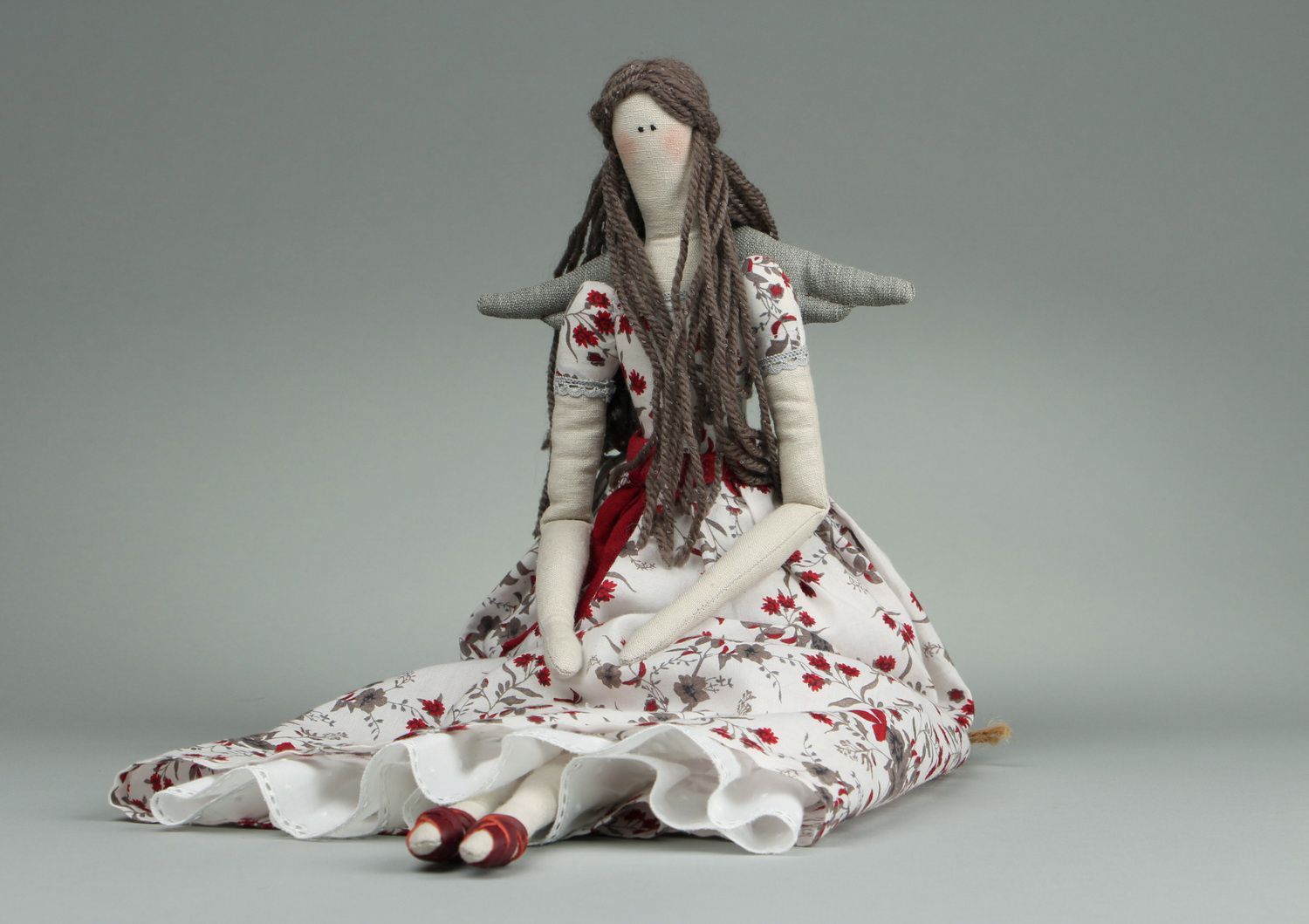 Handmade linen doll photo 2