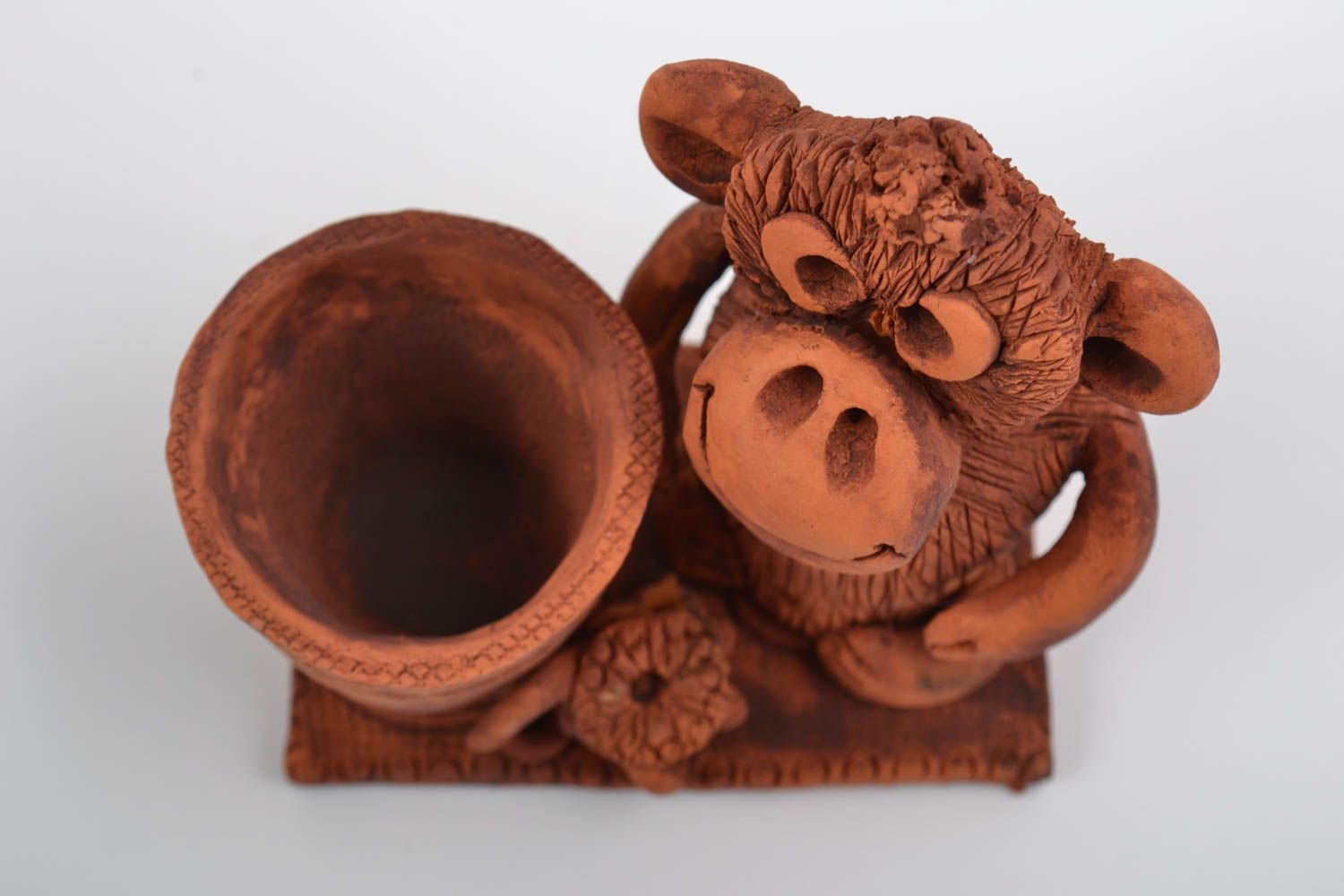 Origineller Stiftehalter aus Keramik mit Affen handmade Accessoire für Büro  foto 3