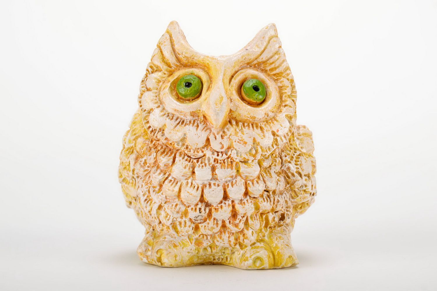 Statuette made of sculptural plaster in the form of owl photo 4