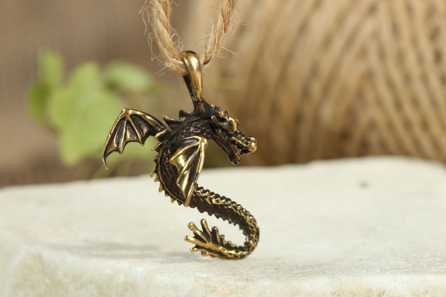 Bronze pendant in the shape of a dragon photo 4