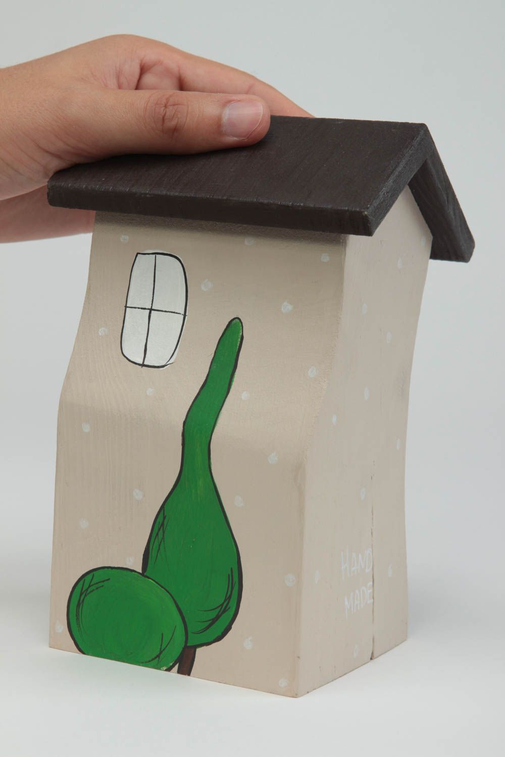 Figura artesanal con forma de casa de madera regalo original decoración de casa foto 5