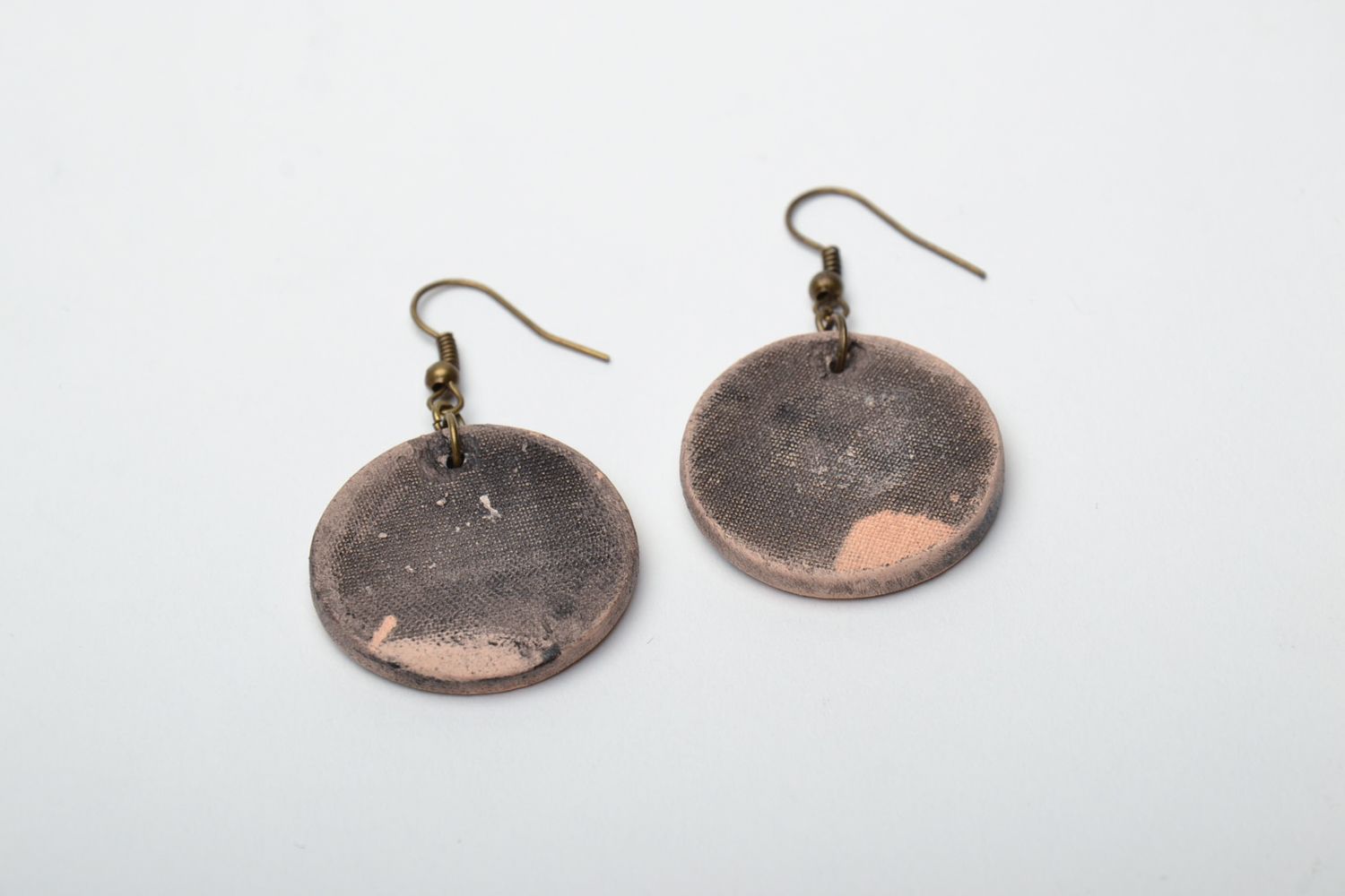 Designer round ceramic earrings with painting photo 3