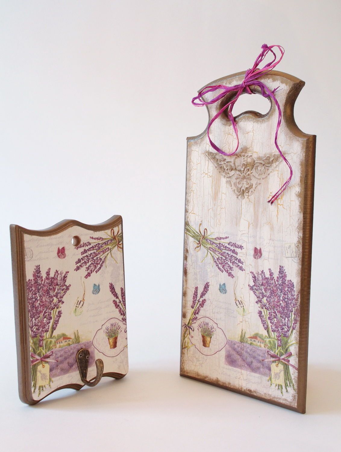 Доска и вешалка с цветочными мотивами  фото 3