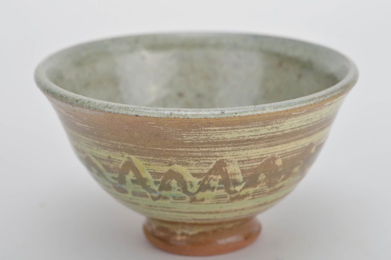Escudilla de cerámica hecha a mano cubierta con esmalte para té o mermelada  foto 2