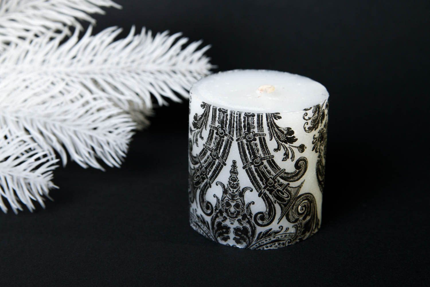 Beautiful handmade paraffin candle festive candles candle art gift ideas photo 1