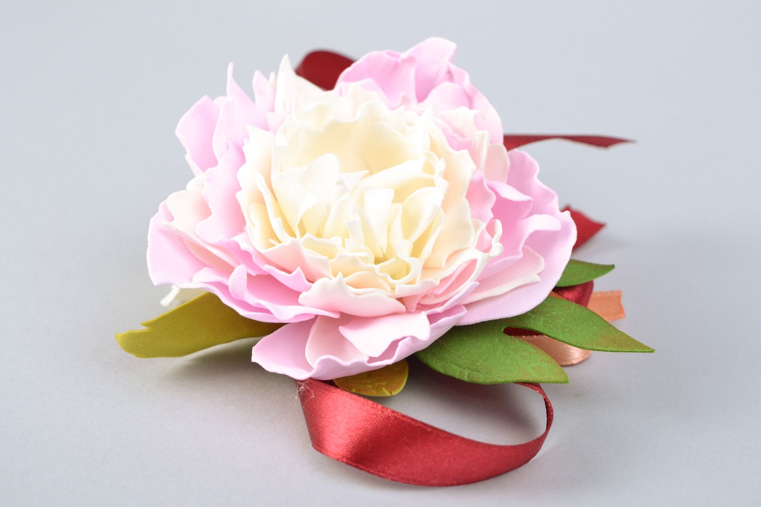 Grand corsage poignet de mariage en foamiran rose et blanc Pivoine et rose photo 3