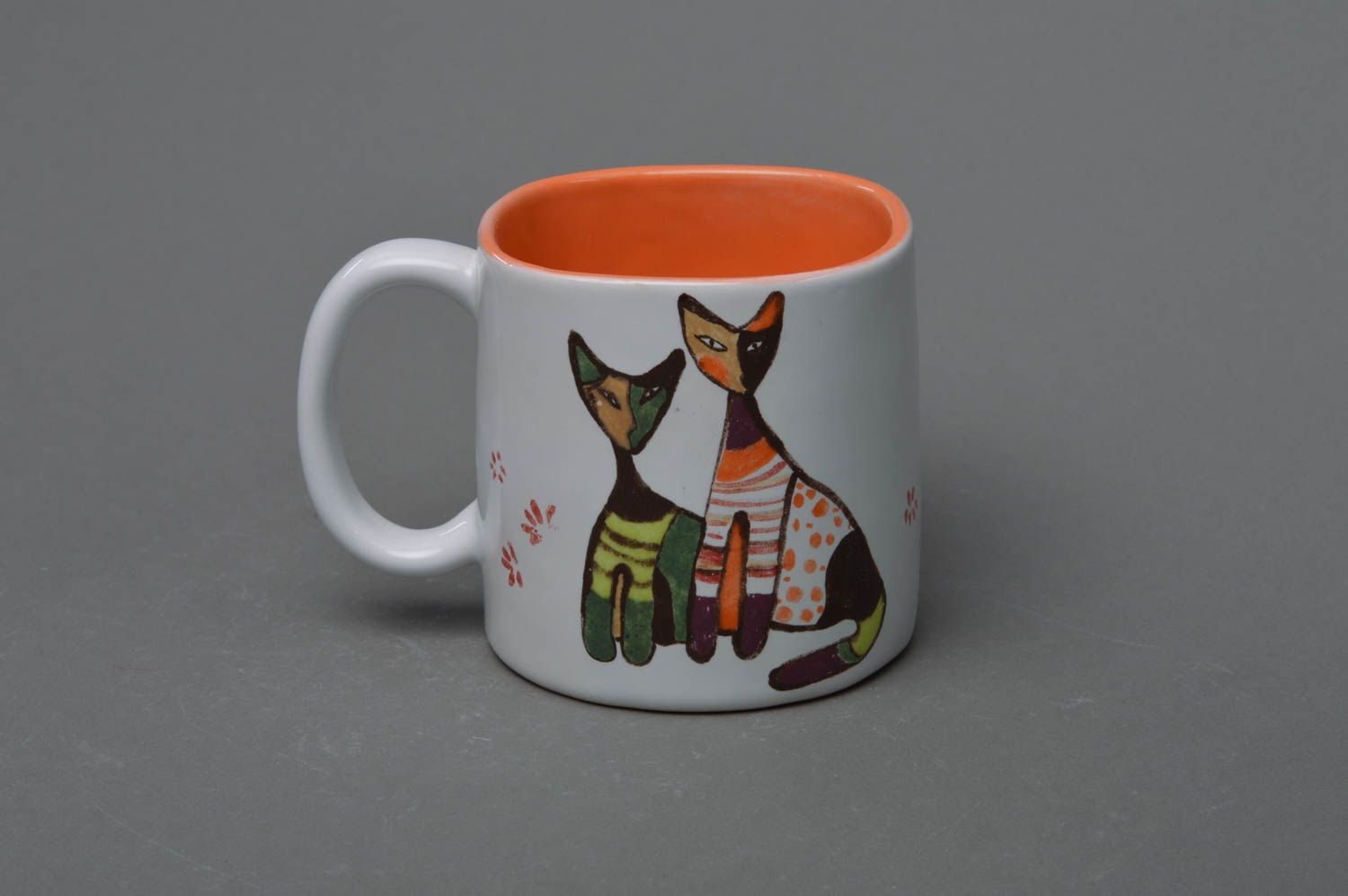 Kids ceramic white and orange drinking cup with kitties pattern photo 1