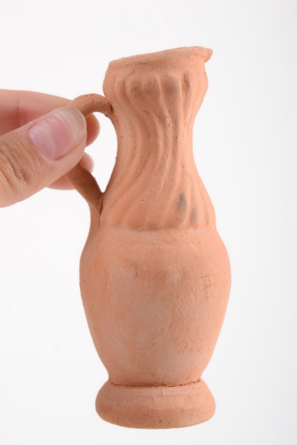 Petit vase décoratif en argile beige fait main original en forme de cruche photo 2