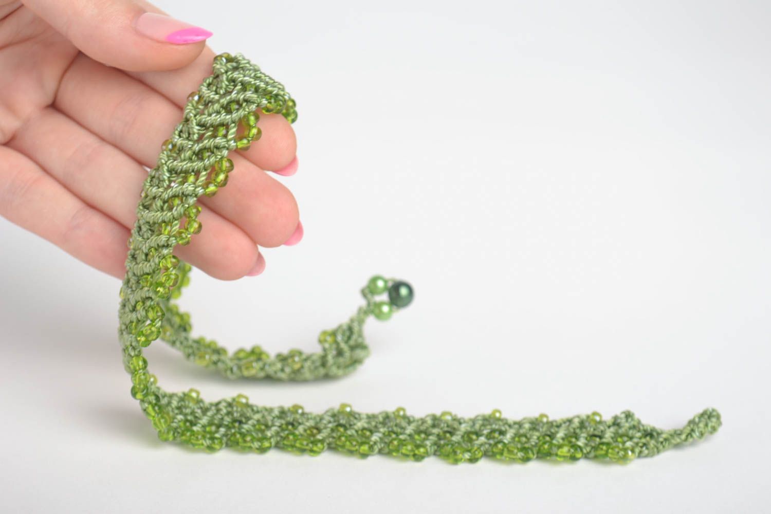 Collier textile Bijou fait main vert macramé fils perles Accessoire femme photo 5