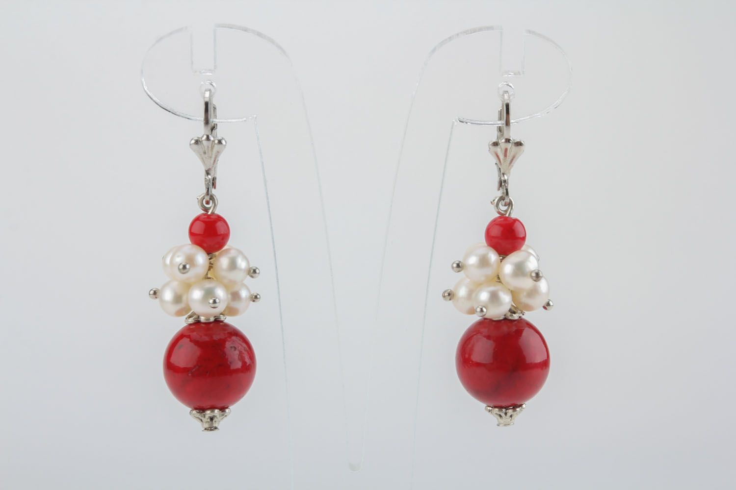 Earrings with pearls and corals photo 3