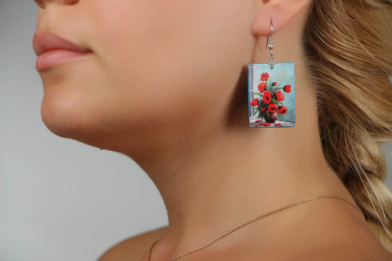 Earrings with flowers photo 5