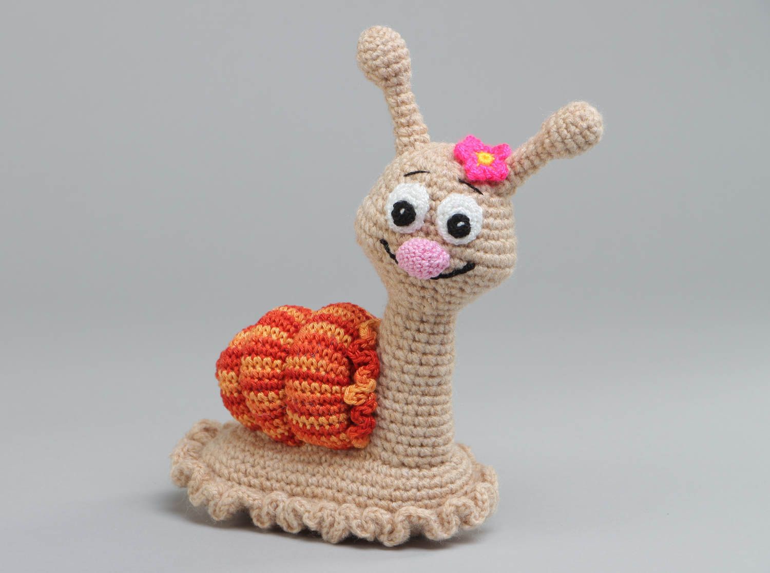Nice children's handmade soft toy snail crochet of acrylic and cotton threads photo 2