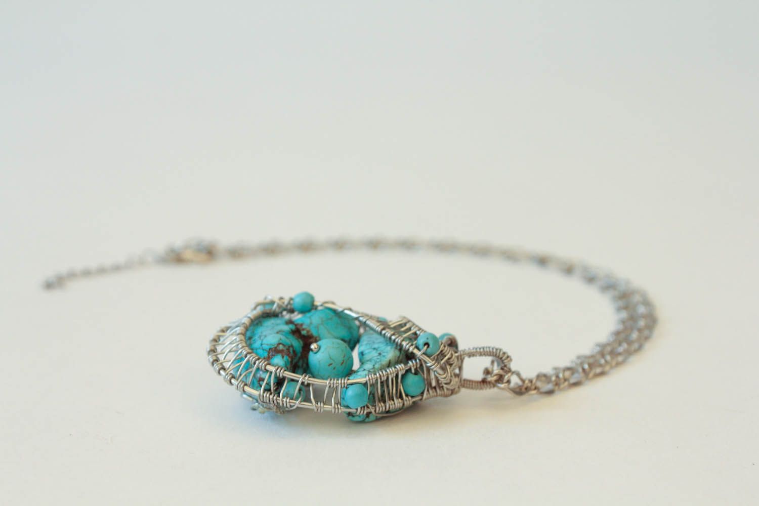 Wire Pendant with Turquoise photo 1